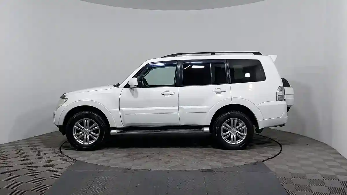 Mitsubishi Pajero 2012 года за 11 990 000 тг. в Астана