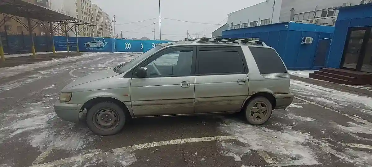 Mitsubishi Space Wagon 1994 года за 500 000 тг. в Алматы