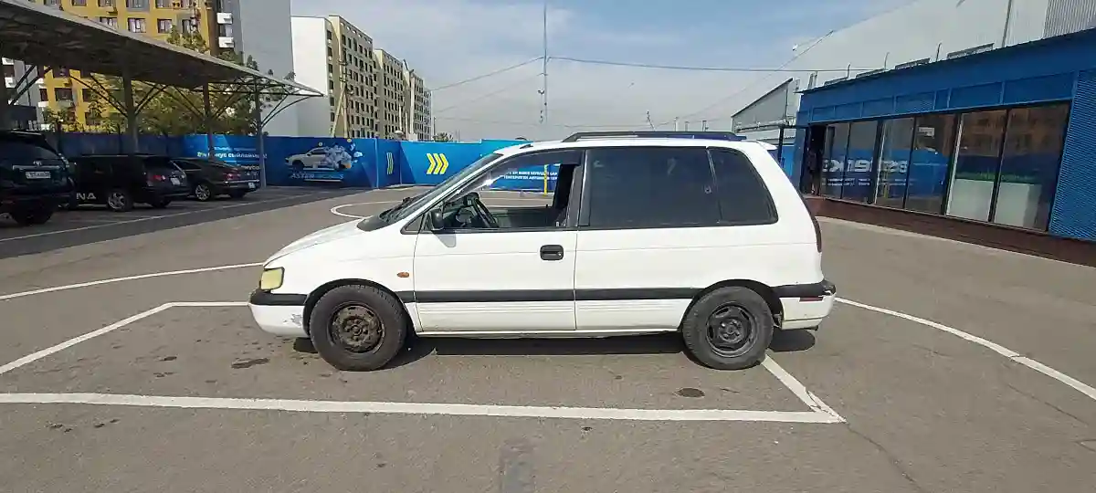 Mitsubishi Space Runner 1994 года за 870 000 тг. в Алматы