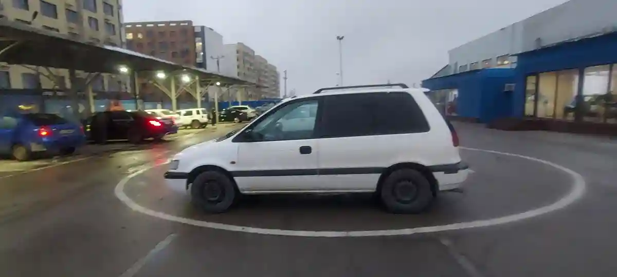 Mitsubishi Space Runner 1996 года за 750 000 тг. в Алматы