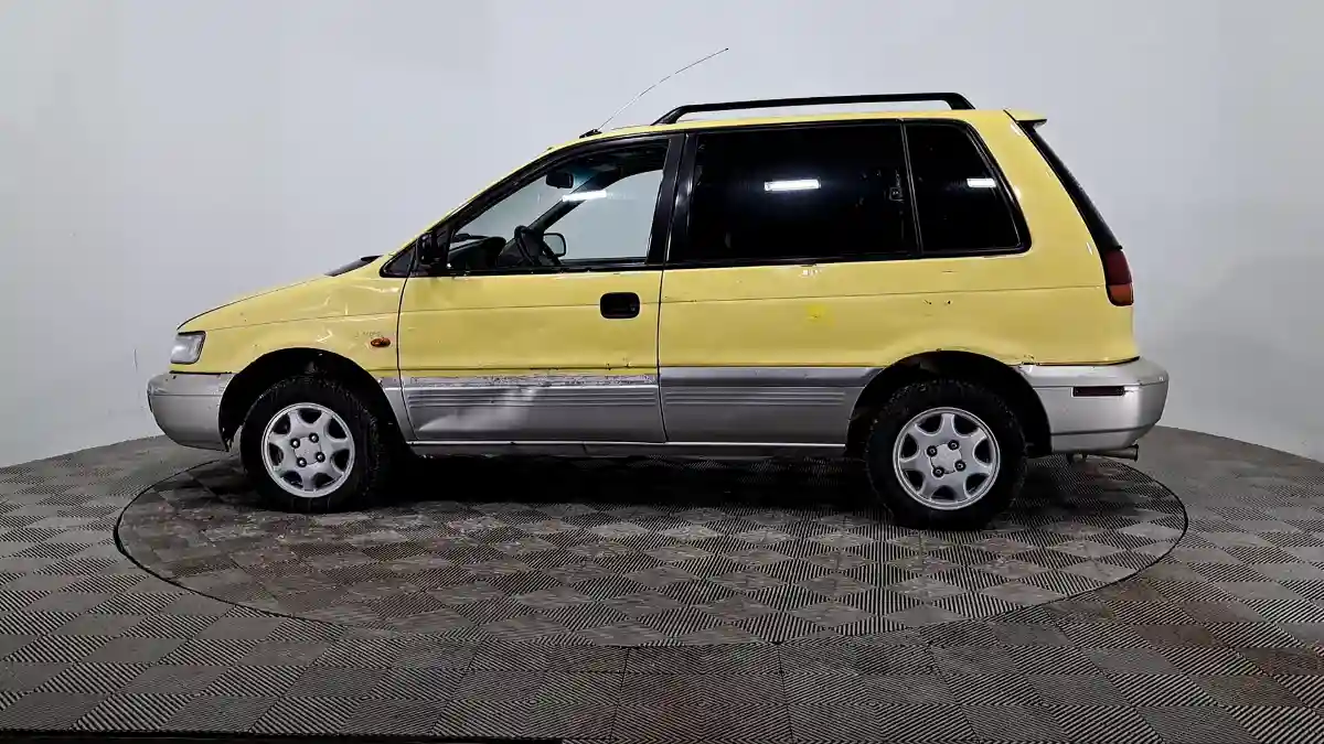 Mitsubishi Space Runner 1998 года за 950 000 тг. в Астана