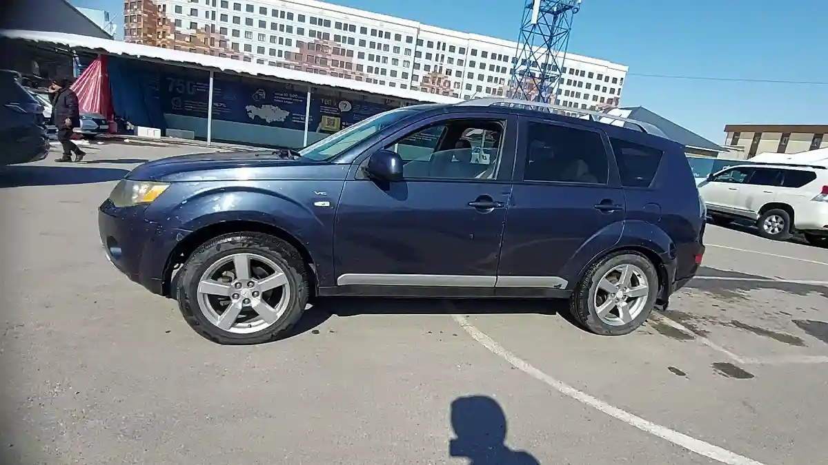 Mitsubishi Outlander 2007 года за 5 000 000 тг. в Шымкент
