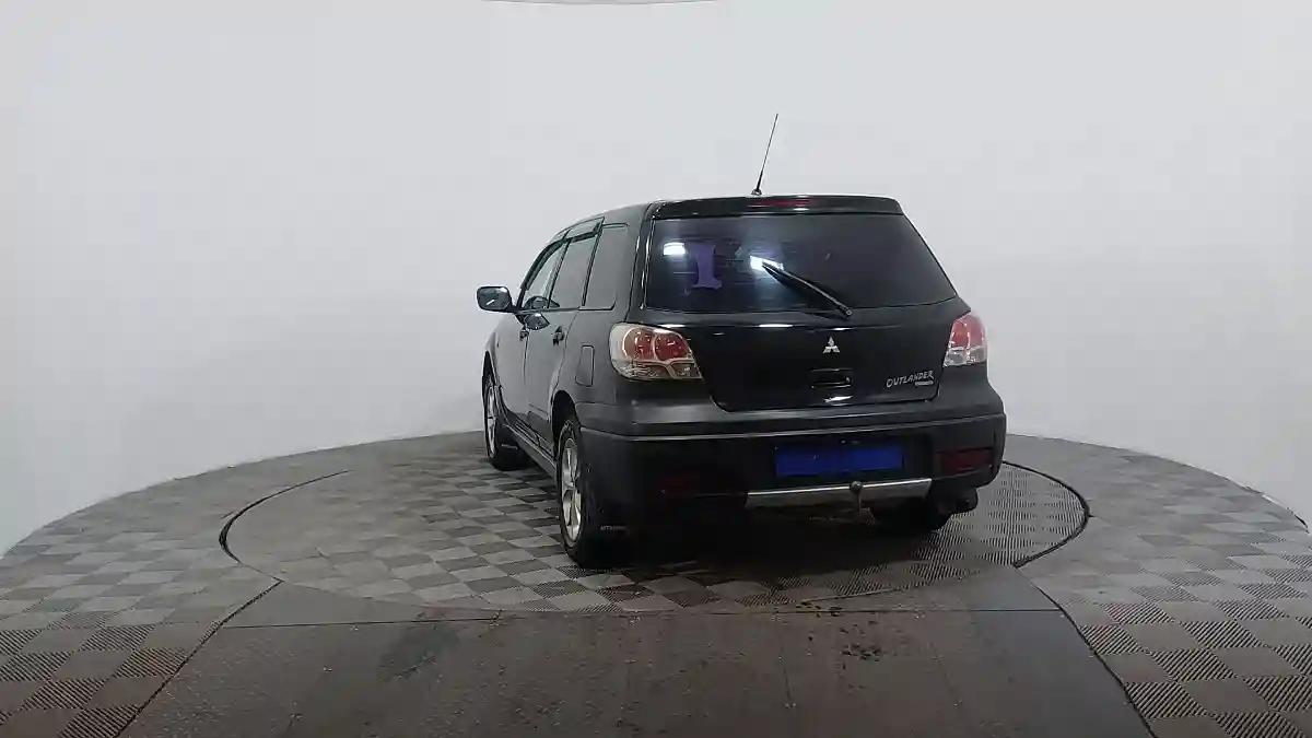 Mitsubishi Outlander 2003 года за 2 790 000 тг. в Астана