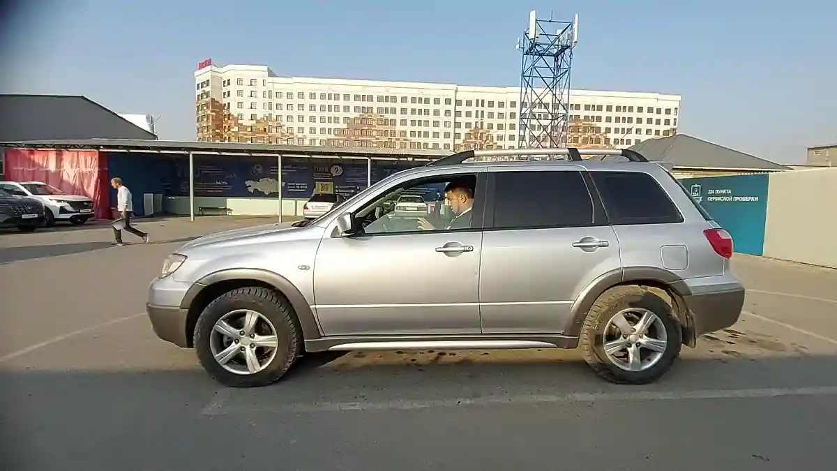 Mitsubishi Outlander 2007 года за 5 500 000 тг. в Шымкент