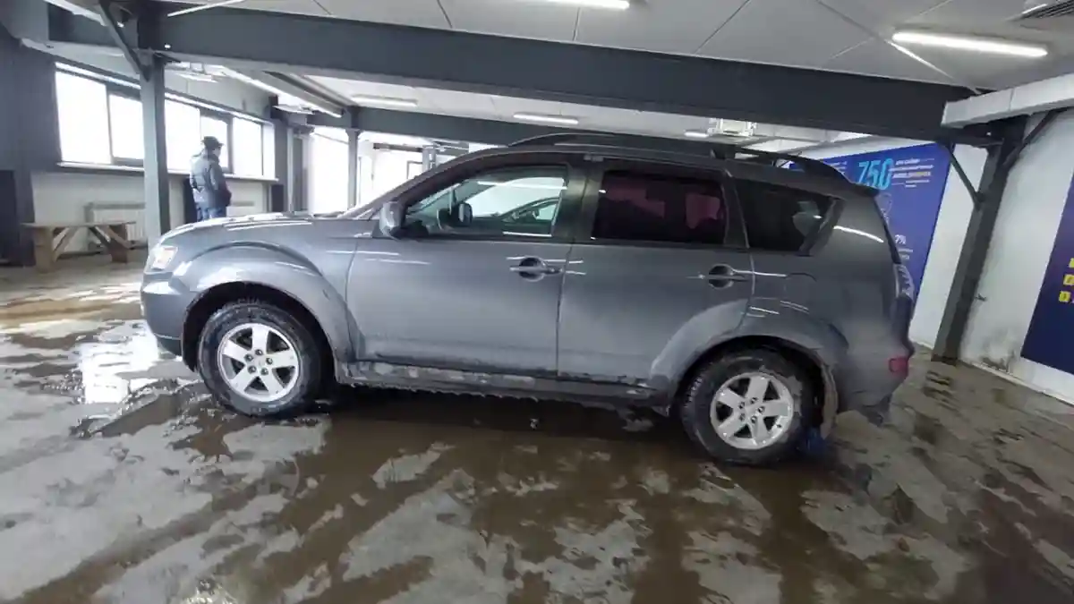 Mitsubishi Outlander 2011 года за 6 500 000 тг. в Астана