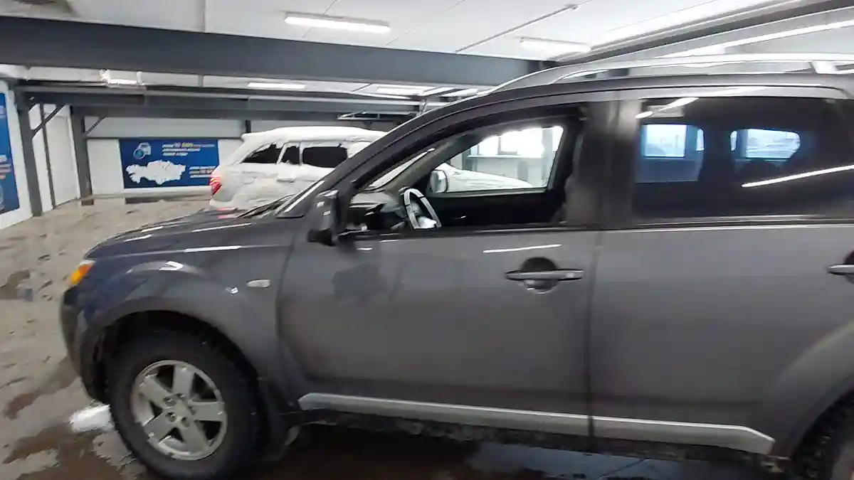 Mitsubishi Outlander 2008 года за 7 000 000 тг. в Астана