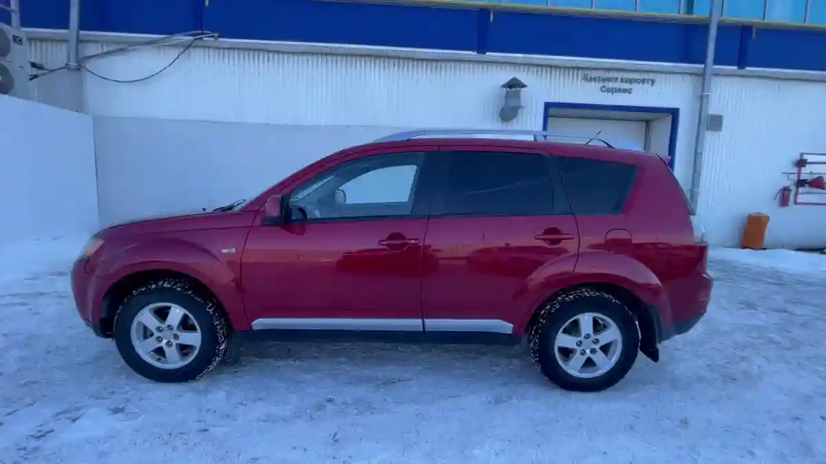 Mitsubishi Outlander 2008 года за 4 490 000 тг. в Уральск