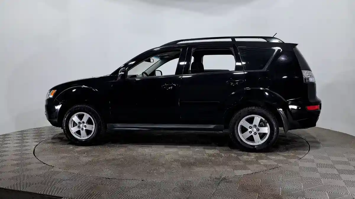 Mitsubishi Outlander 2011 года за 6 440 000 тг. в Астана