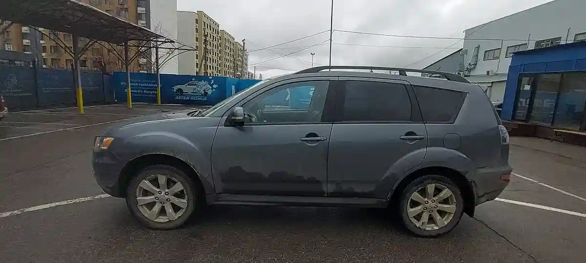 Mitsubishi Outlander 2012 года за 7 500 000 тг. в Алматы