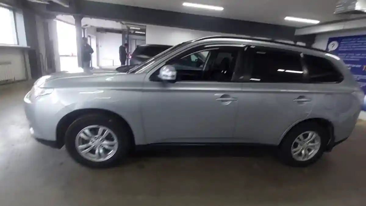 Mitsubishi Outlander 2013 года за 7 000 000 тг. в Астана
