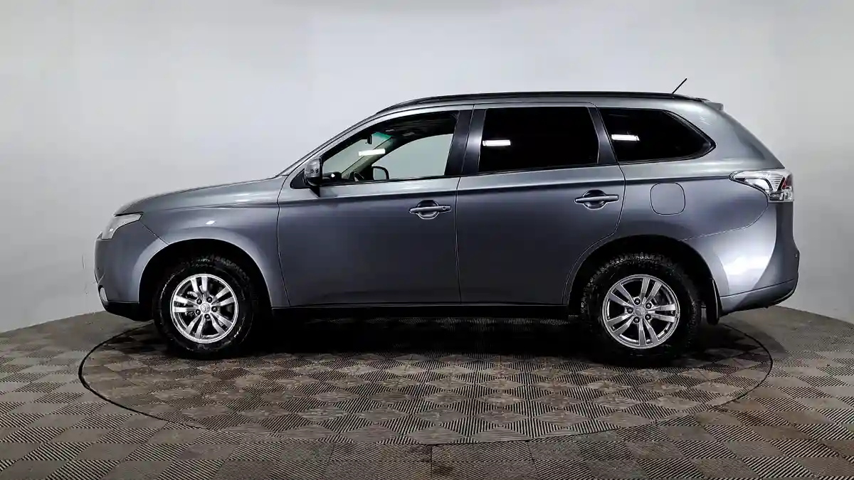 Mitsubishi Outlander 2013 года за 6 290 000 тг. в Астана