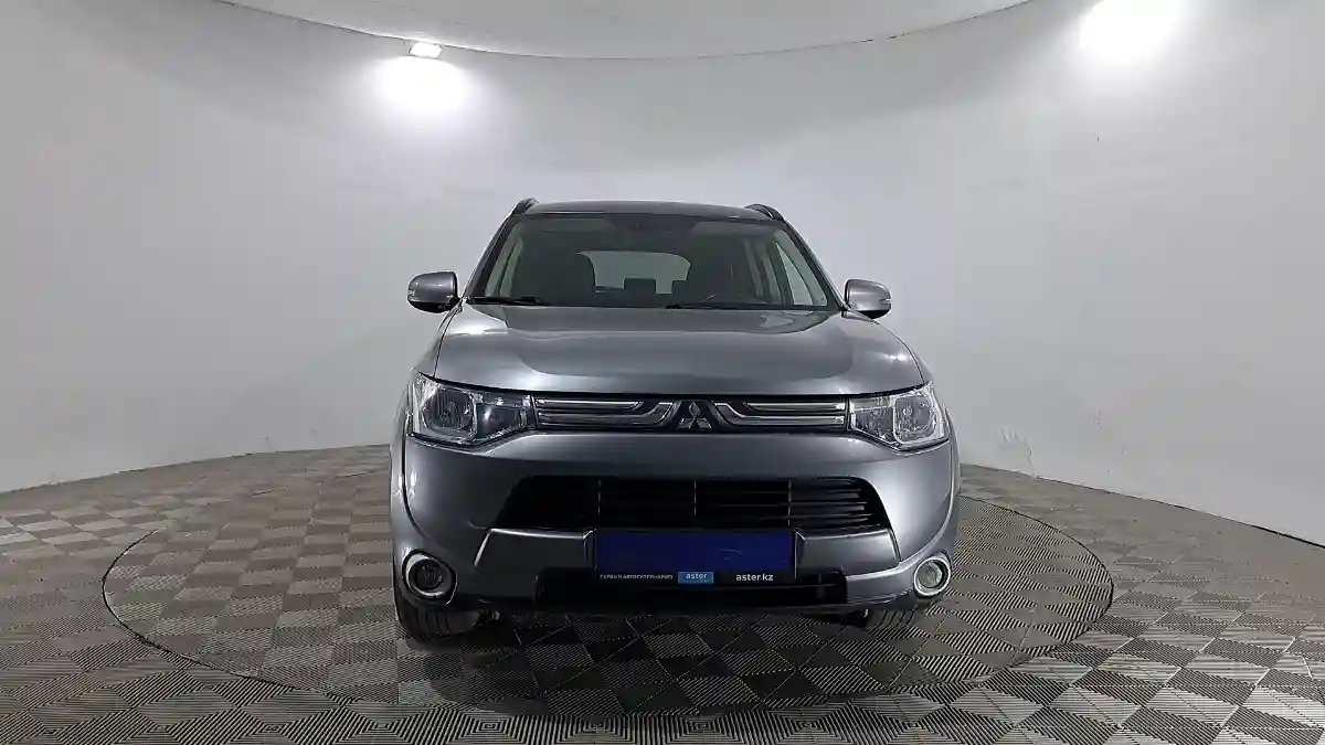 Mitsubishi Outlander 2012 года за 7 450 000 тг. в Павлодар