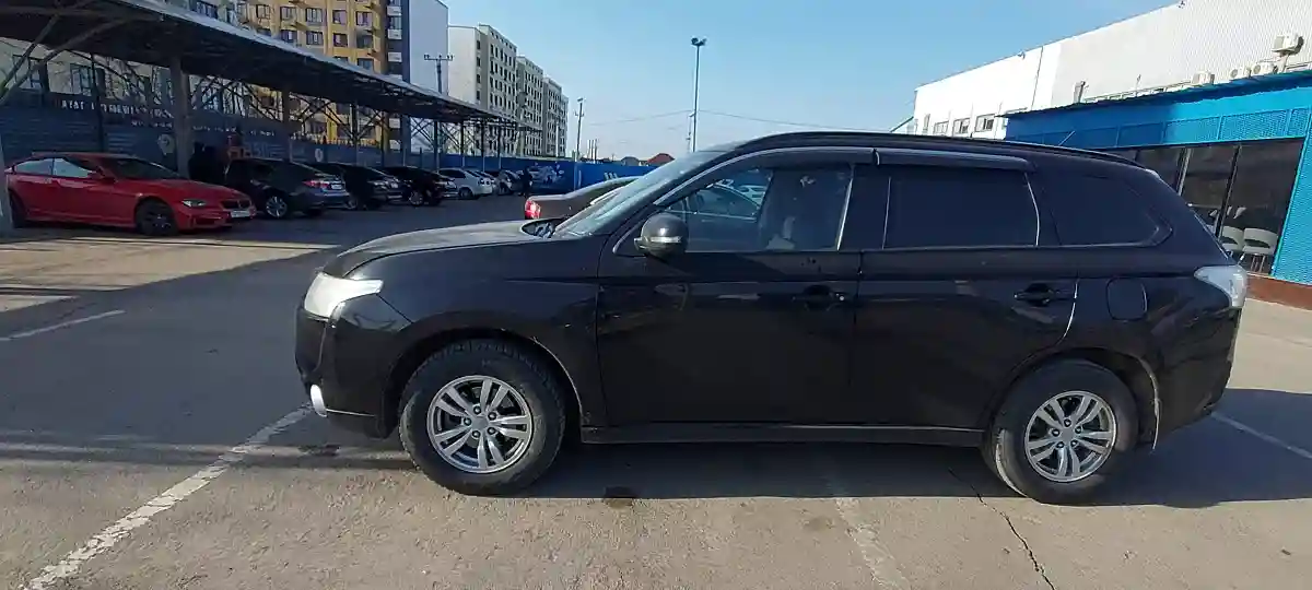 Mitsubishi Outlander 2013 года за 7 200 000 тг. в Алматы