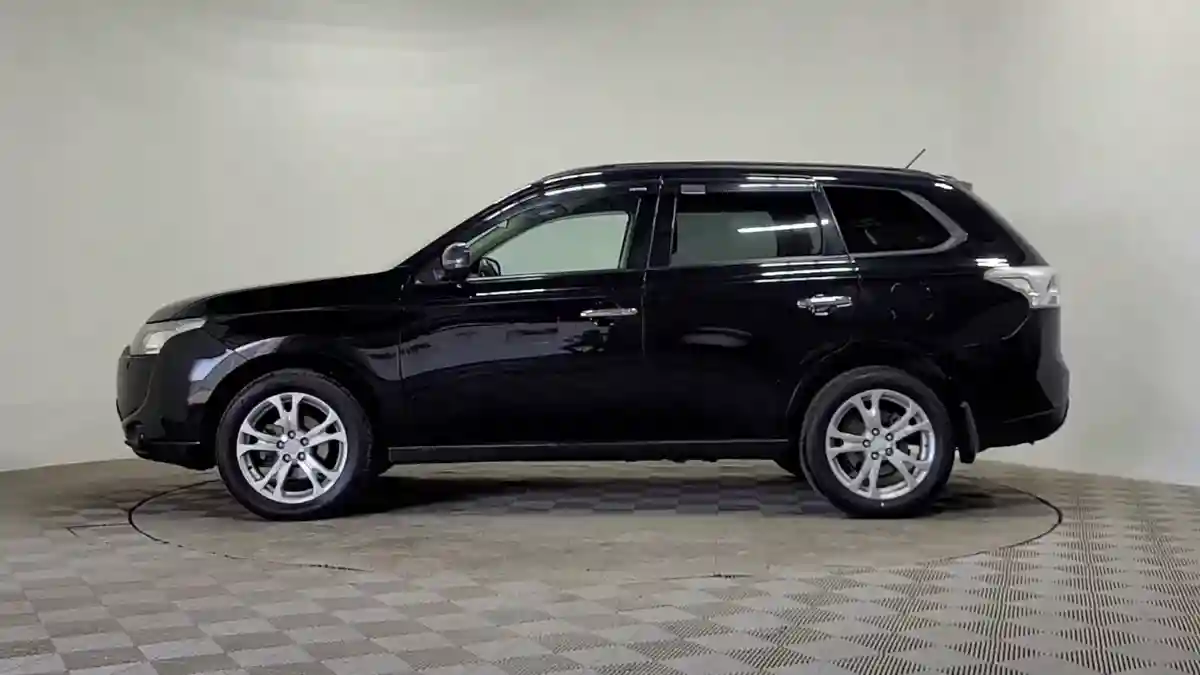 Mitsubishi Outlander 2013 года за 5 790 000 тг. в Алматы