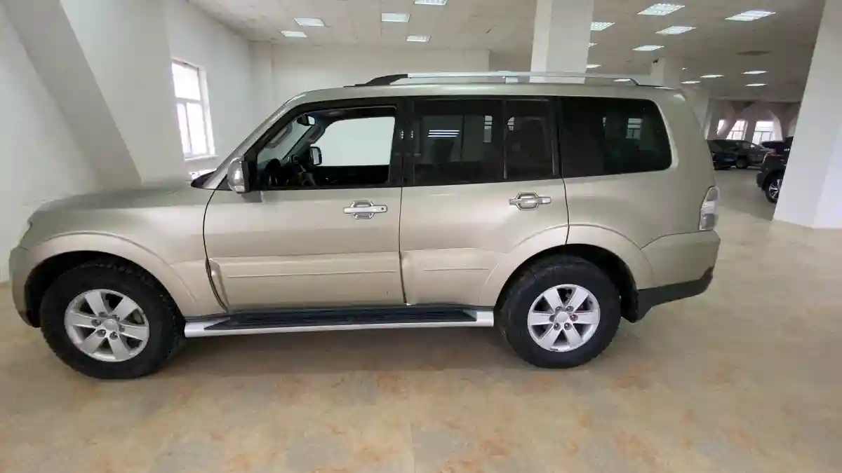 Mitsubishi Pajero 2008 года за 7 890 000 тг. в Актобе