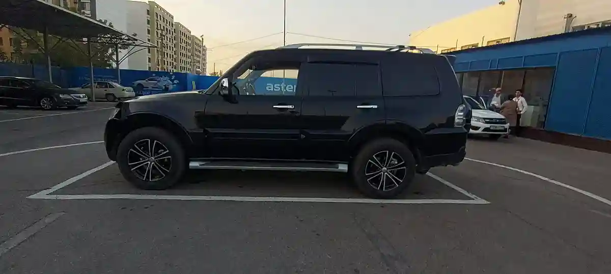 Mitsubishi Pajero 2007 года за 7 900 000 тг. в Алматы