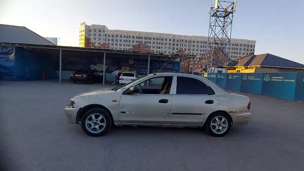 Mazda 323 1995 года за 800 000 тг. в Шымкент