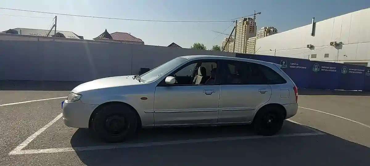 Mazda 323 2001 года за 2 300 000 тг. в Шымкент