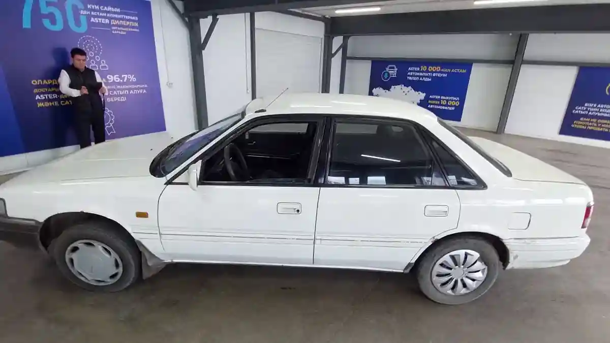 Mazda 626 1990 года за 510 000 тг. в Астана