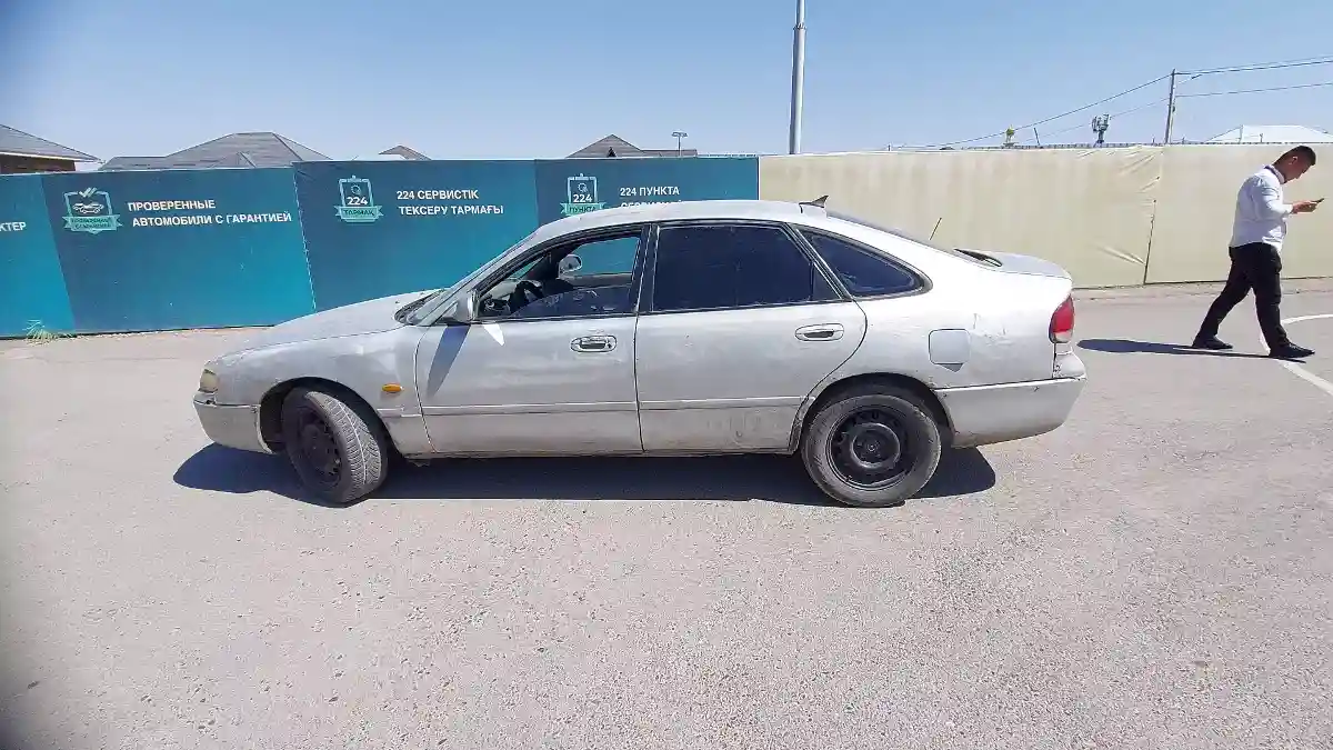 Mazda 626 1992 года за 500 000 тг. в Шымкент
