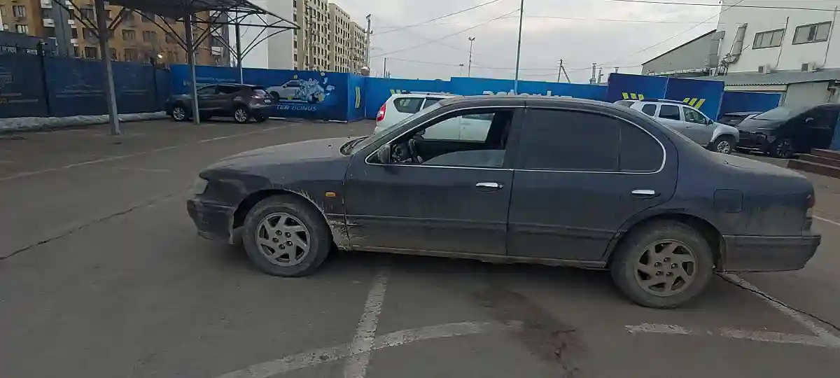 Nissan Maxima 1995 года за 1 200 000 тг. в Алматы