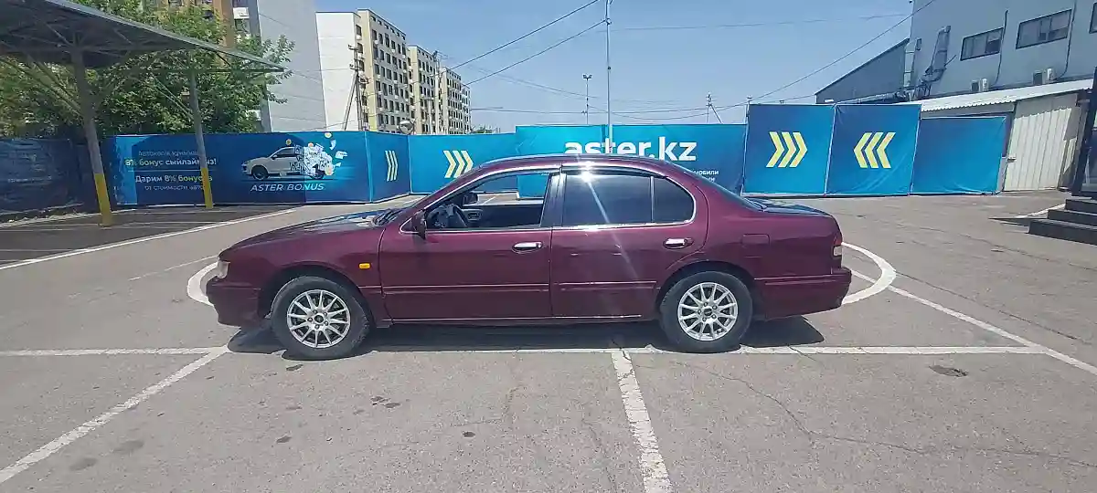 Nissan Maxima 1995 года за 2 000 000 тг. в Алматы