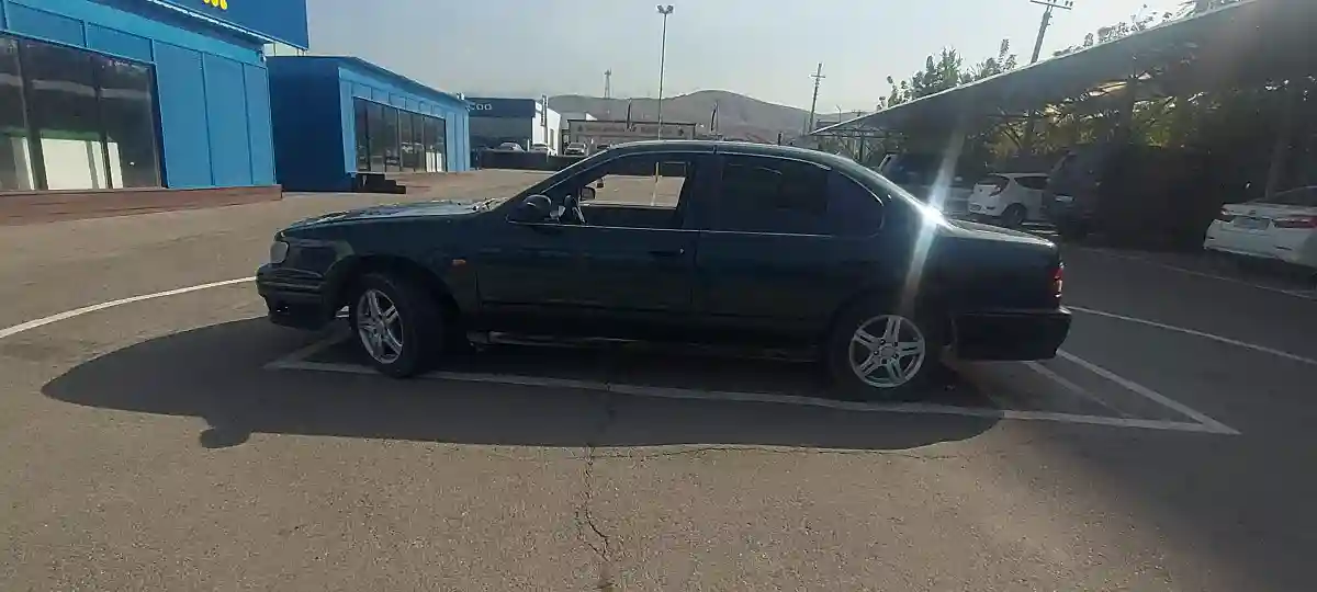 Nissan Maxima 1996 года за 1 500 000 тг. в Алматы