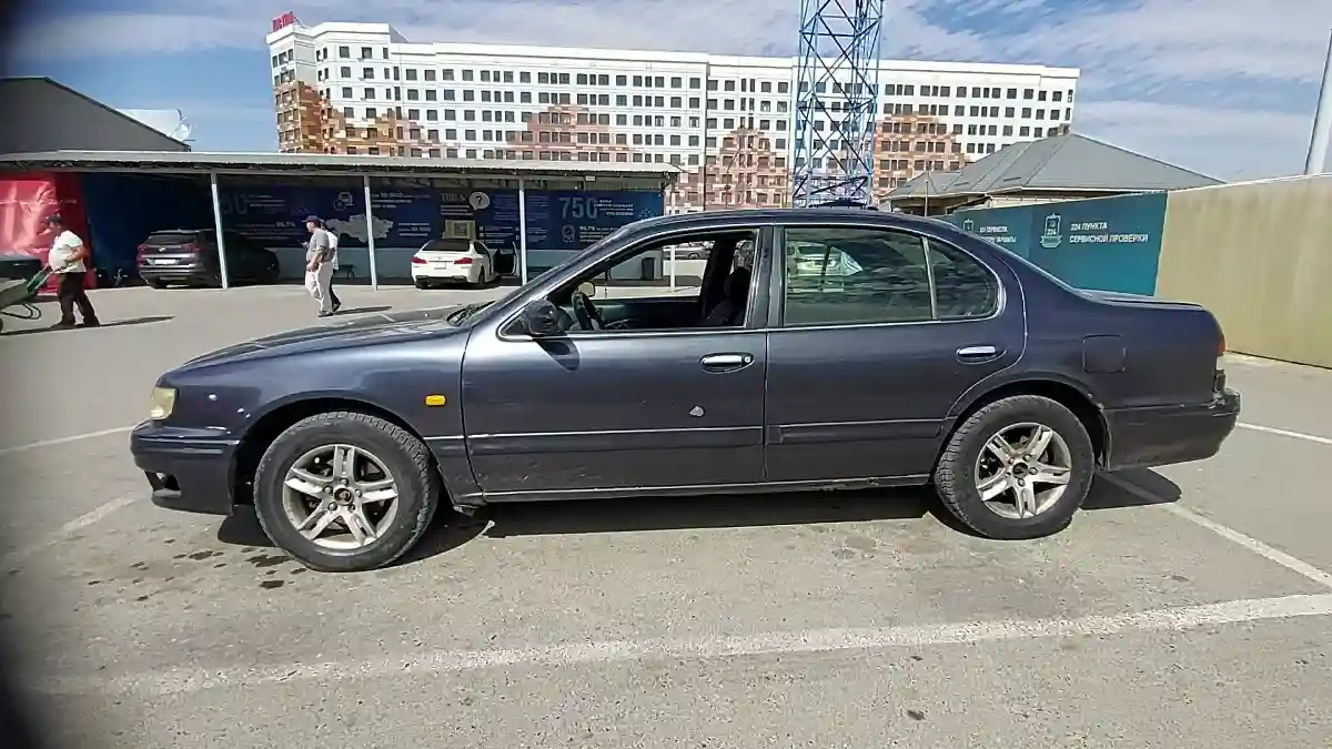 Nissan Maxima 1996 года за 1 200 000 тг. в Шымкент