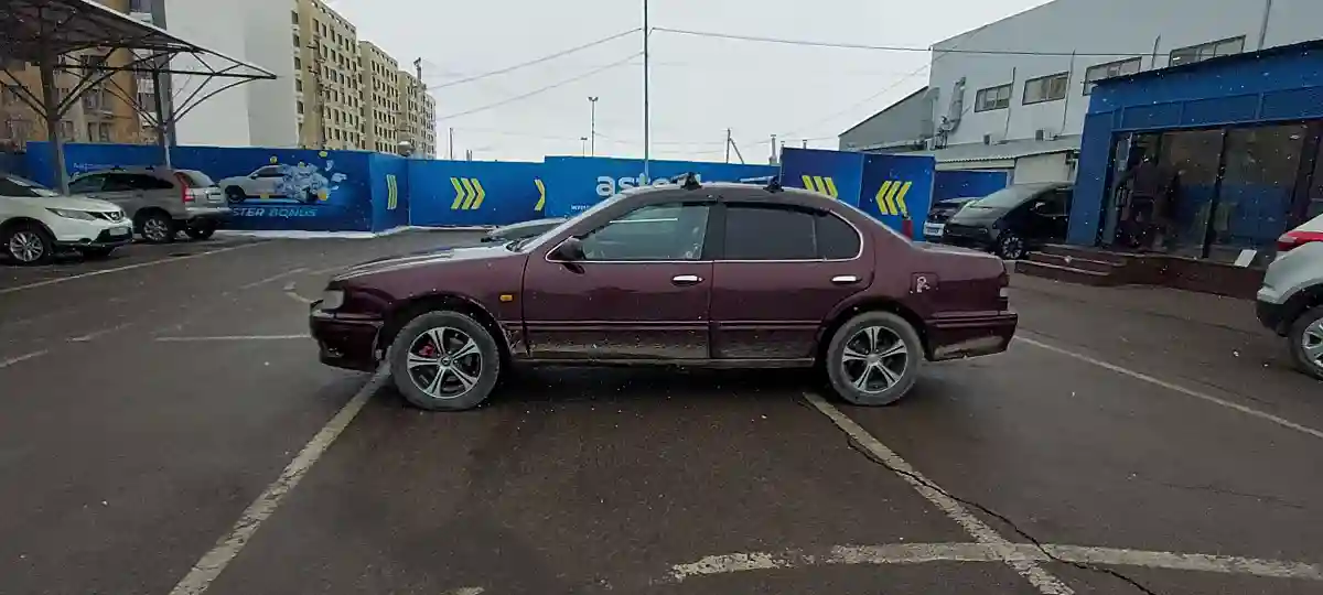 Nissan Maxima 1998 года за 2 000 000 тг. в Алматы