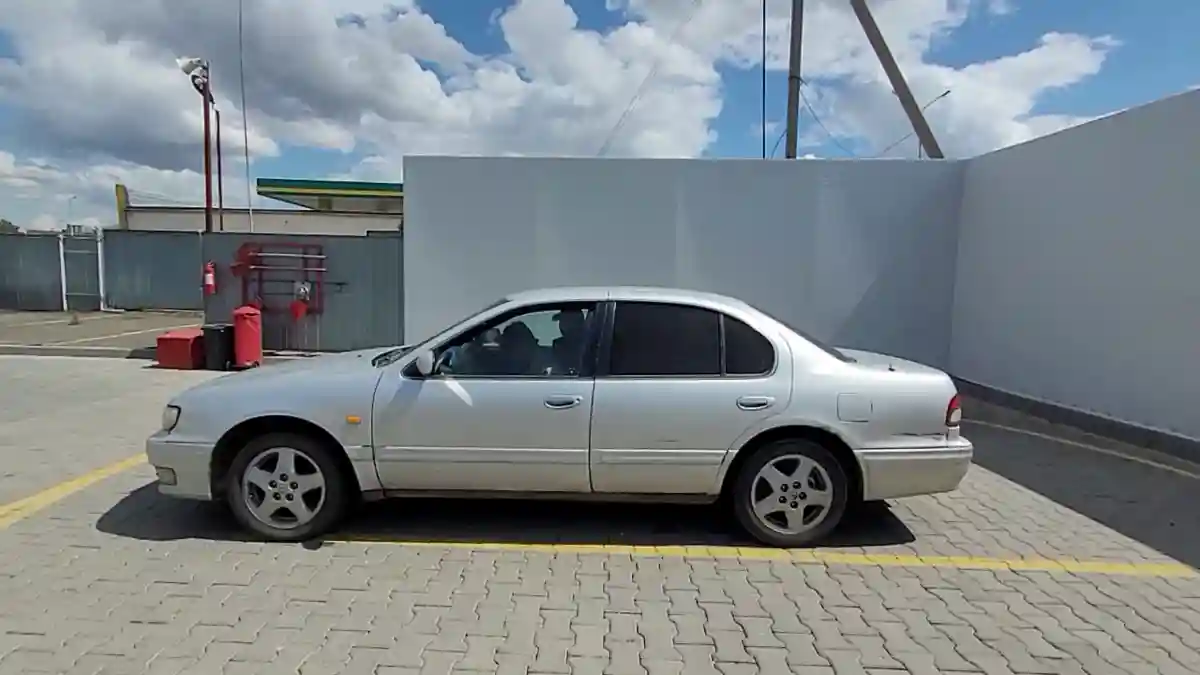 Nissan Maxima 1998 года за 1 800 000 тг. в Кокшетау