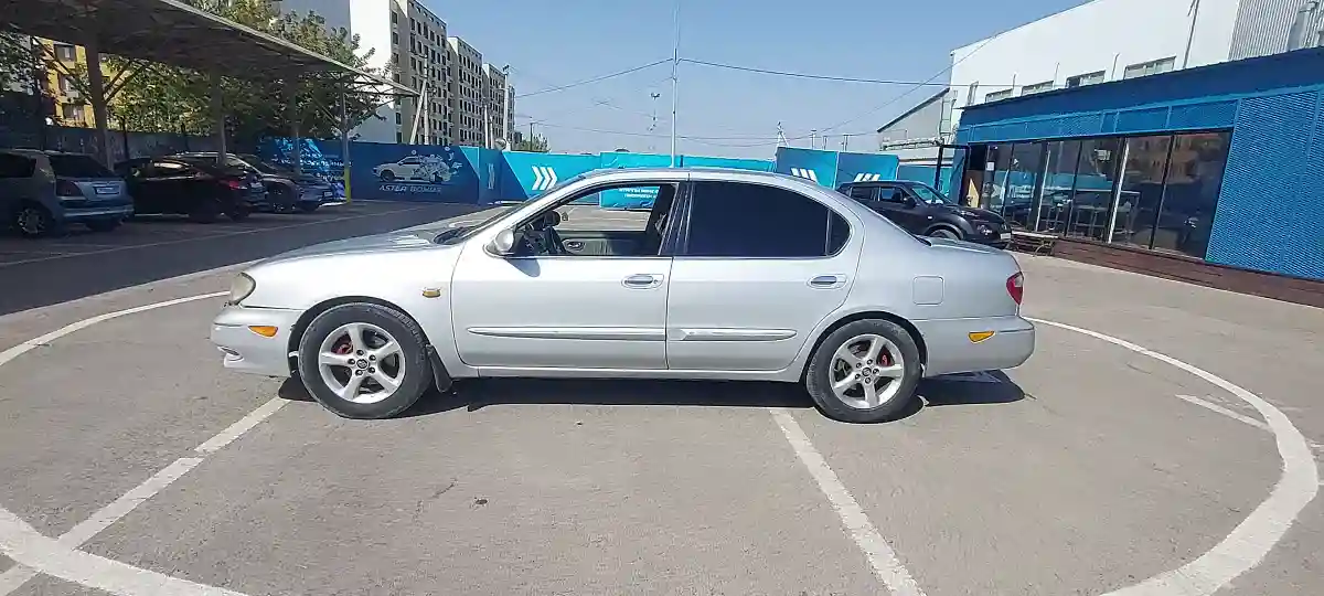 Nissan Maxima 2001 года за 2 000 000 тг. в Алматы