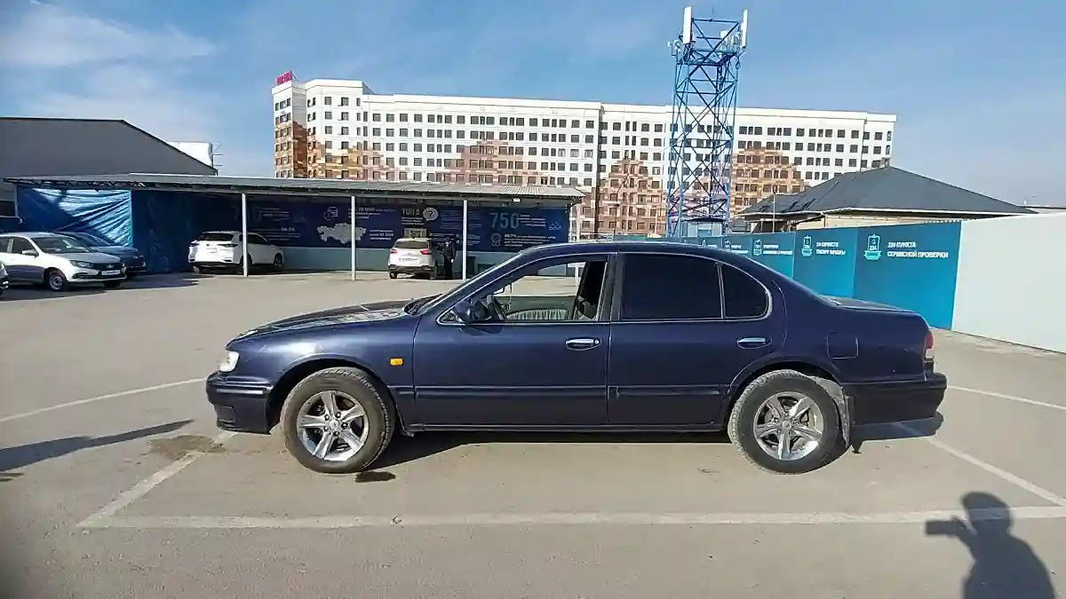 Nissan Maxima 1996 года за 2 000 000 тг. в Шымкент