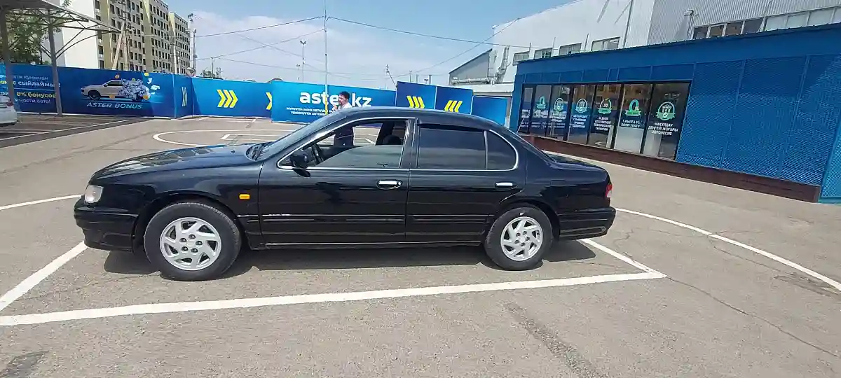 Nissan Maxima 1999 года за 2 600 000 тг. в Алматы