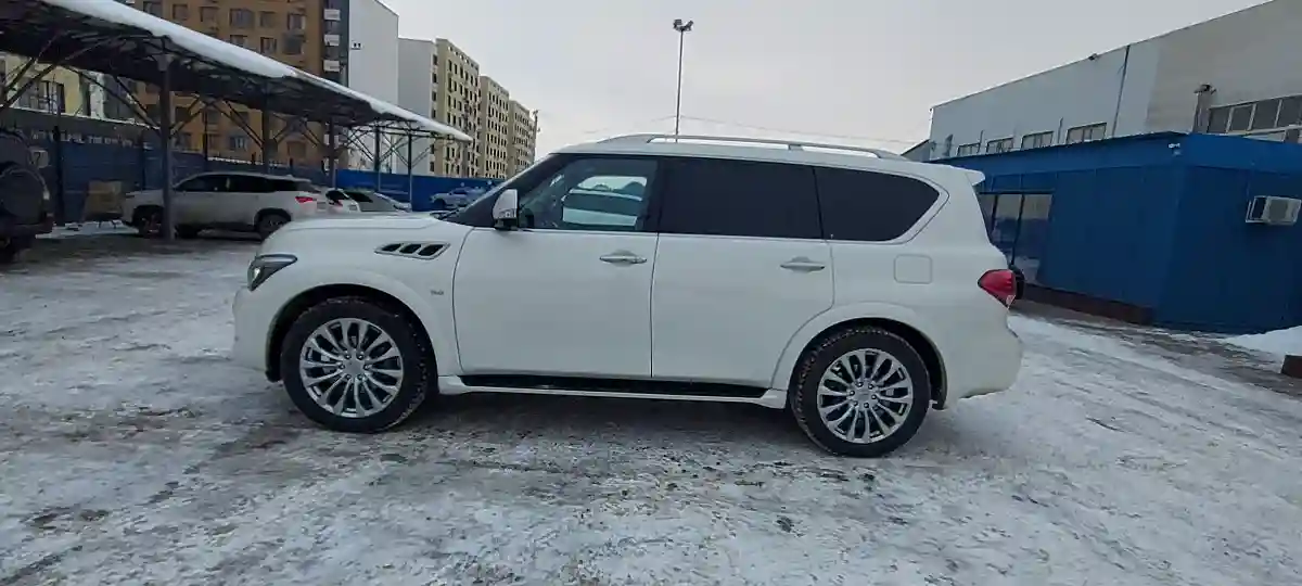 Infiniti QX80 2016 года за 19 000 000 тг. в Алматы