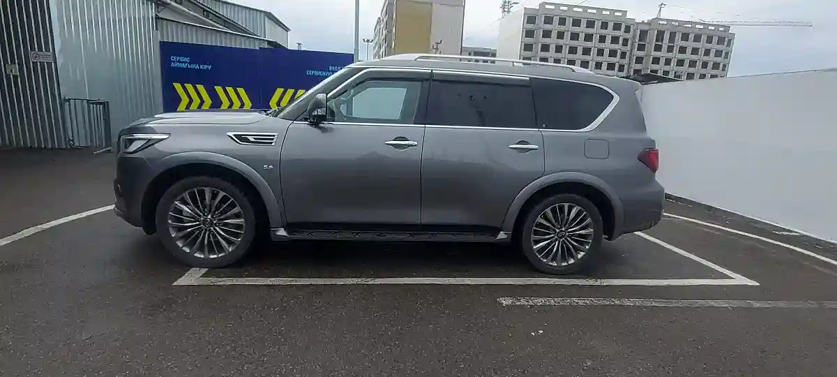 Infiniti QX80 2019 года за 30 000 000 тг. в Алматы