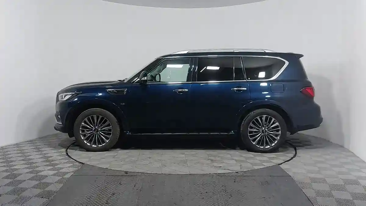 Infiniti QX80 2020 года за 26 900 000 тг. в Астана