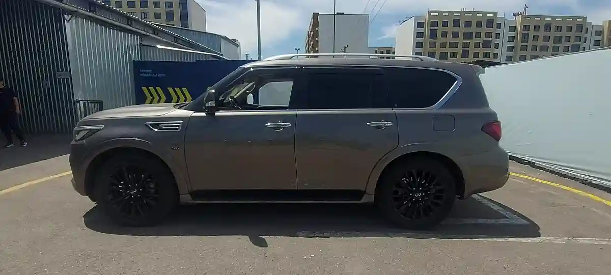 Infiniti QX80 2020 года за 27 000 000 тг. в Алматы