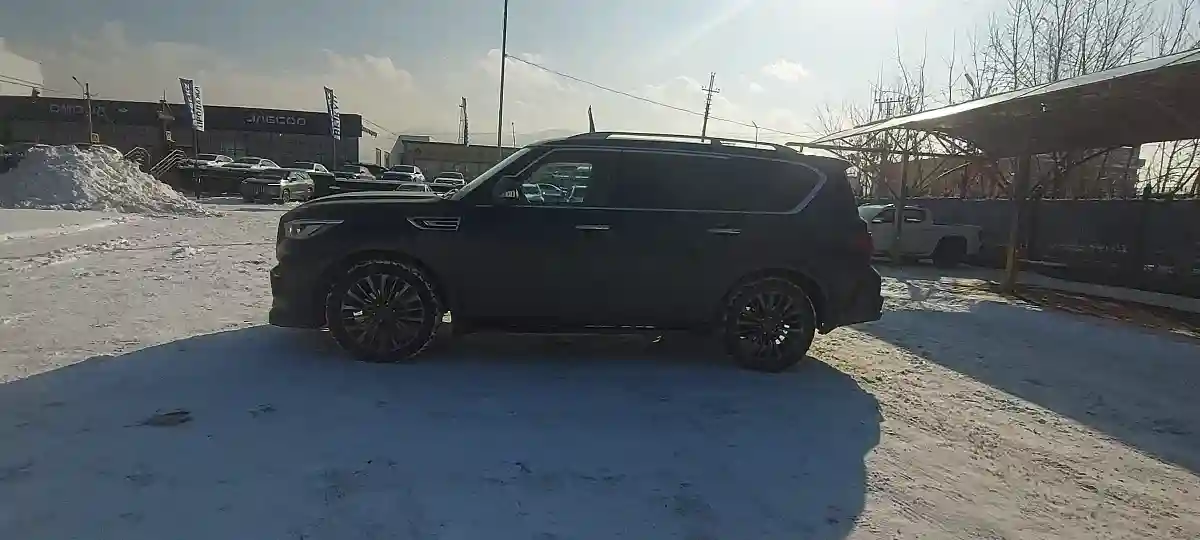 Infiniti QX80 2021 года за 28 000 000 тг. в Алматы