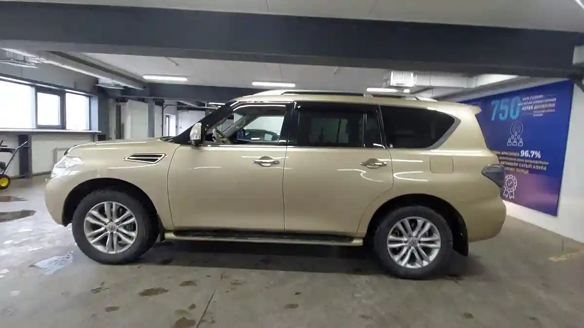 Nissan Patrol 2011 года за 13 000 000 тг. в Астана