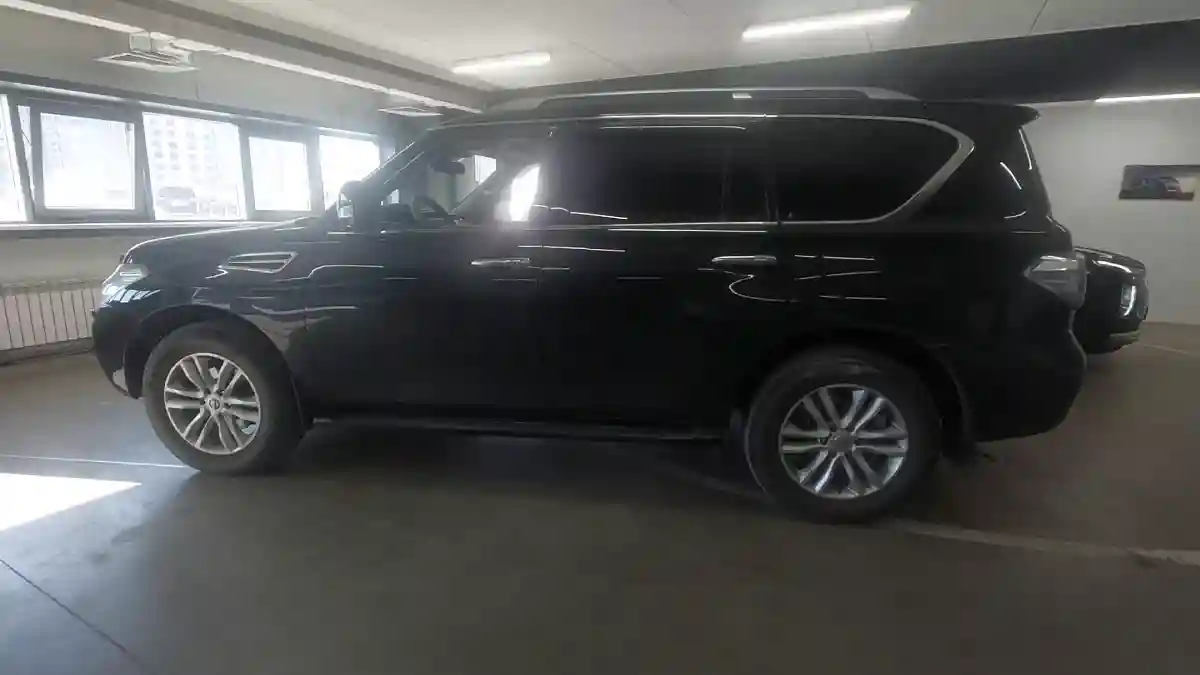 Nissan Patrol 2011 года за 11 000 000 тг. в Астана