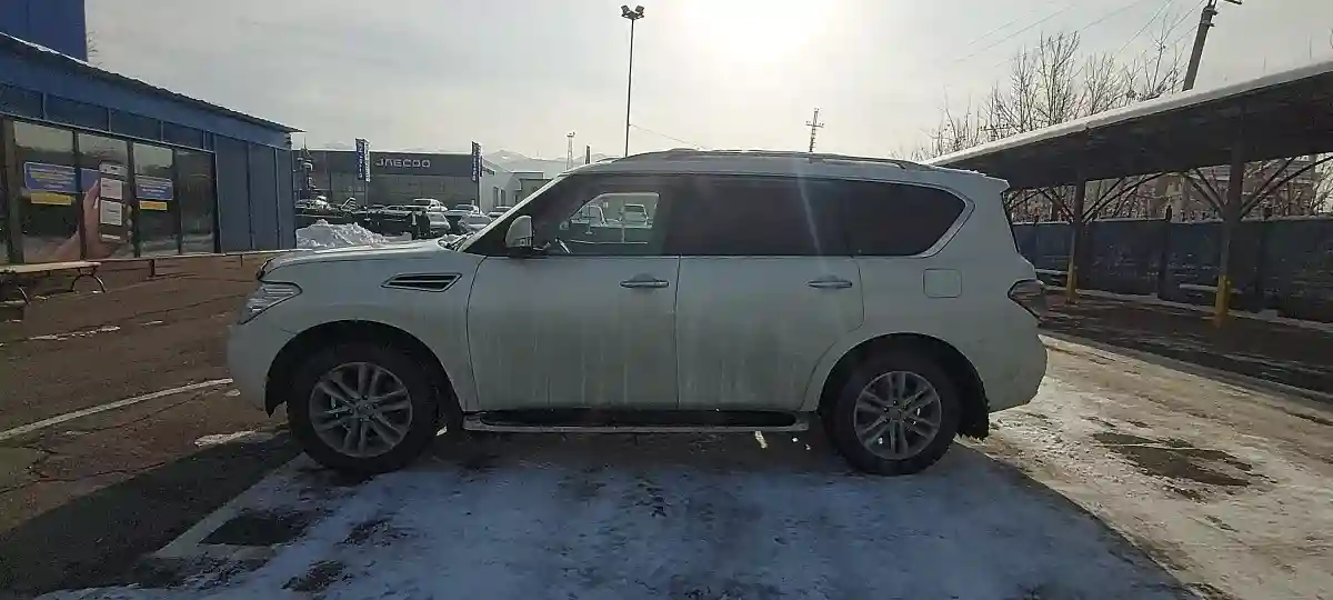 Nissan Patrol 2011 года за 12 500 000 тг. в Алматы
