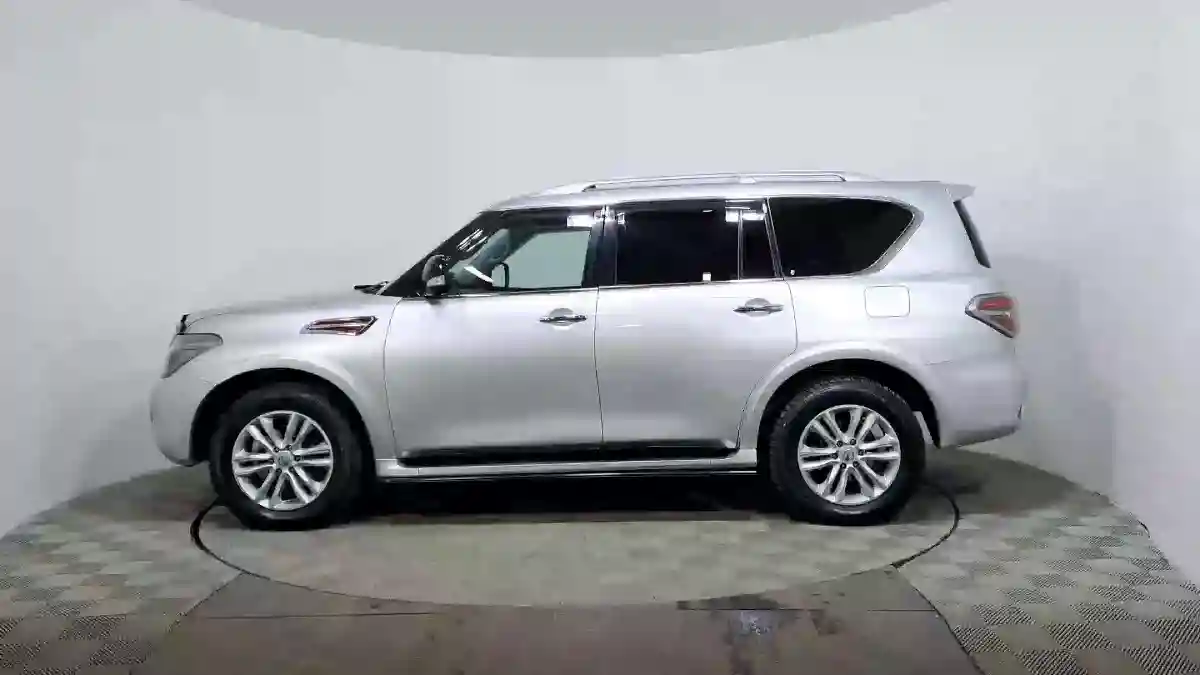 Nissan Patrol 2011 года за 7 590 000 тг. в Астана