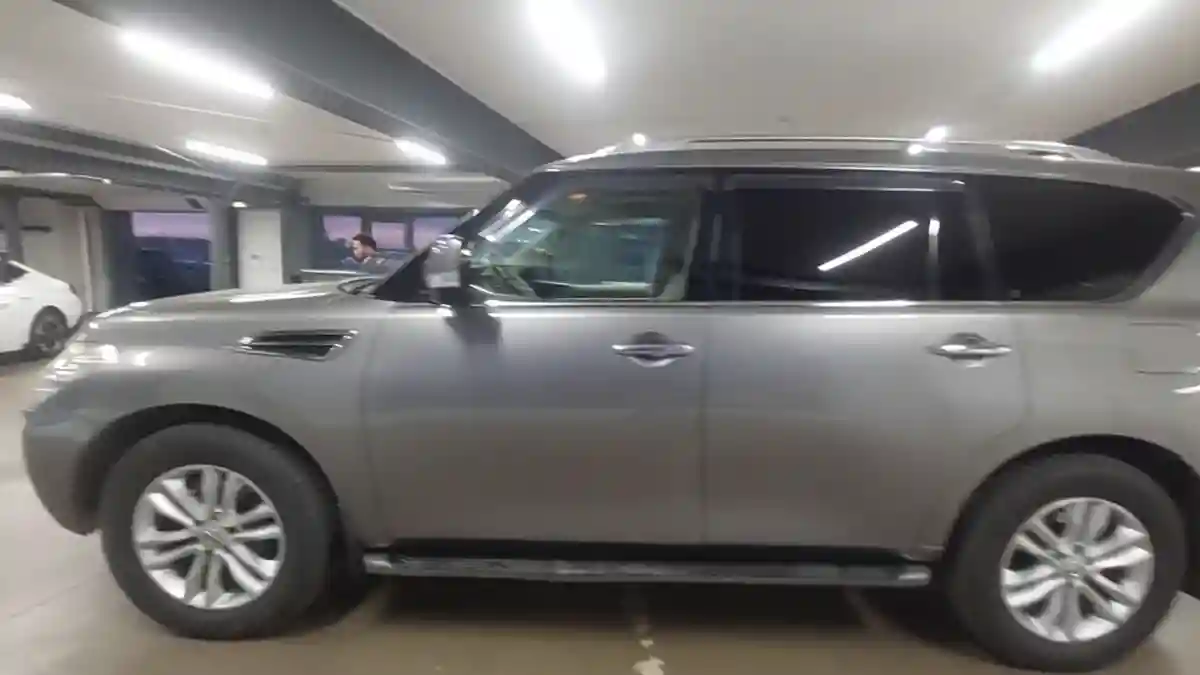 Nissan Patrol 2011 года за 12 500 000 тг. в Астана