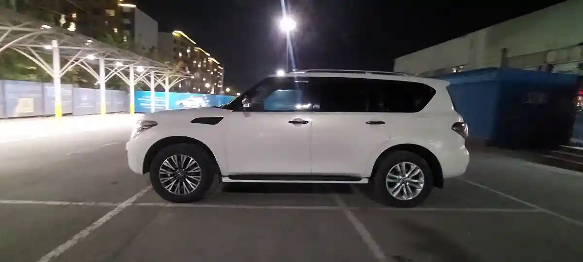 Nissan Patrol 2011 года за 11 000 000 тг. в Алматы