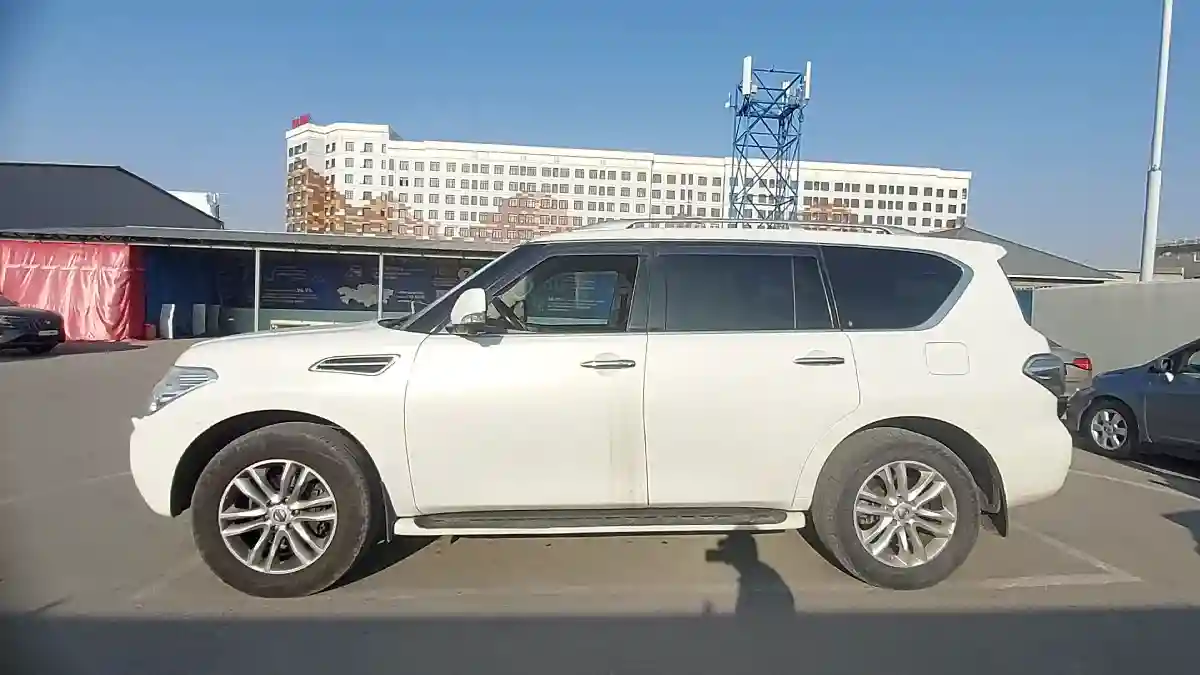 Nissan Patrol 2011 года за 14 000 000 тг. в Шымкент