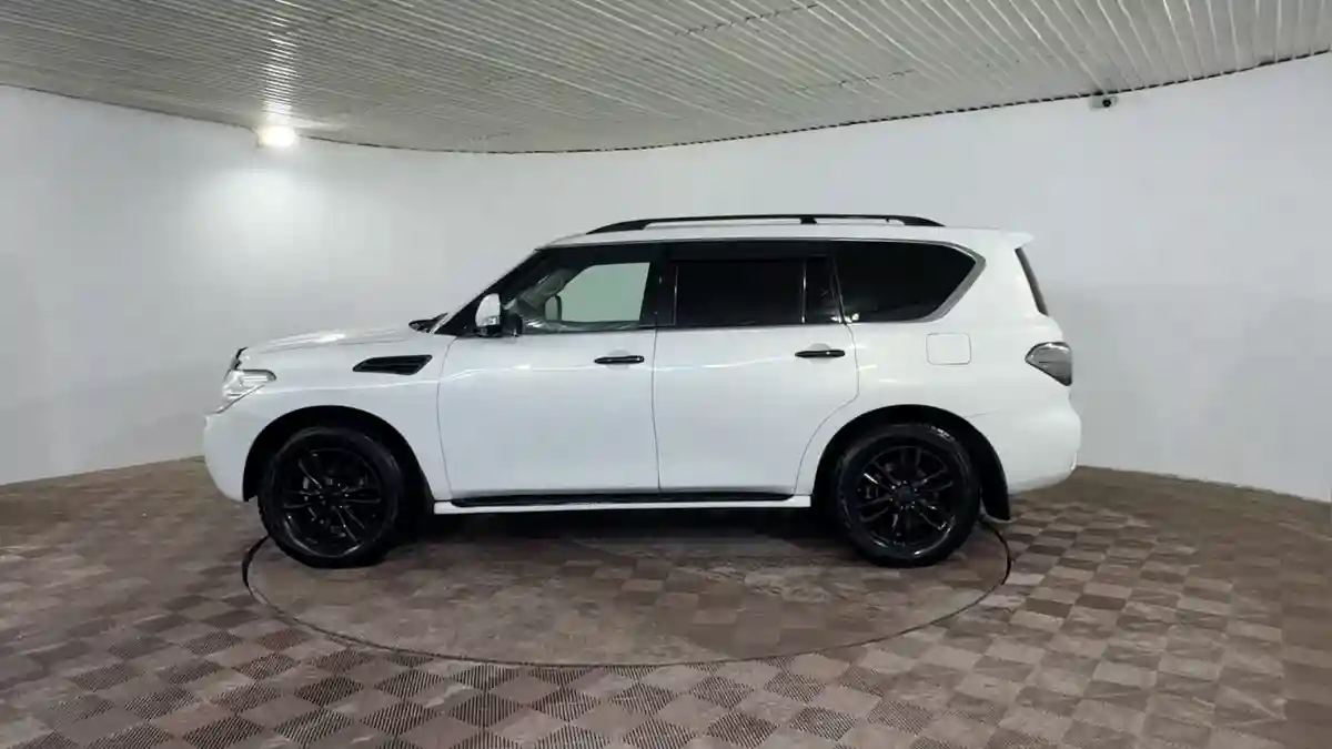 Nissan Patrol 2011 года за 11 040 000 тг. в Шымкент