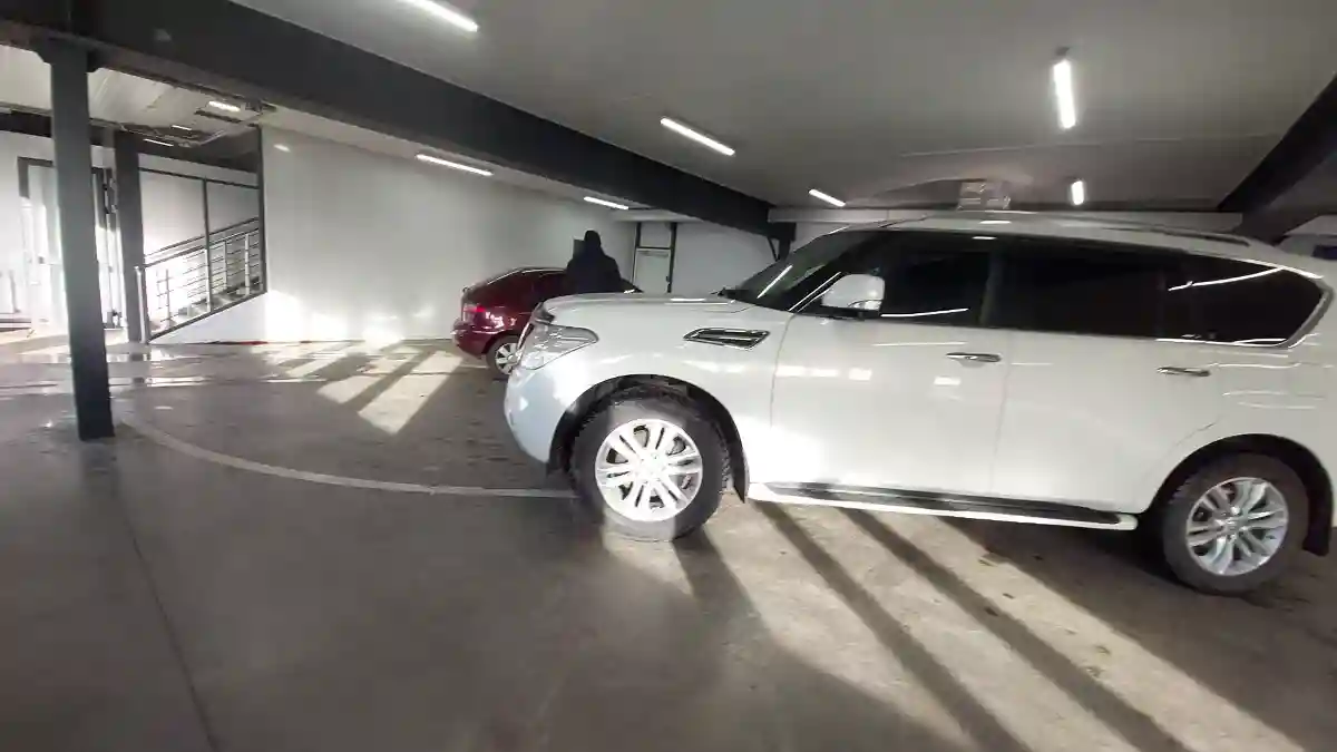 Nissan Patrol 2012 года за 13 000 000 тг. в Астана