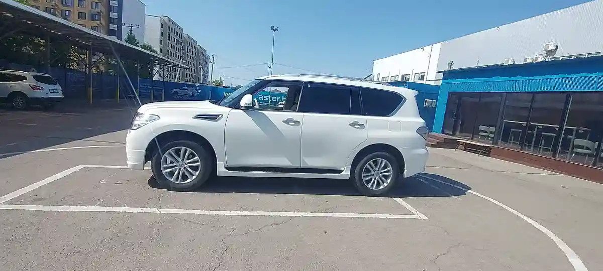 Nissan Patrol 2012 года за 12 720 000 тг. в Алматы