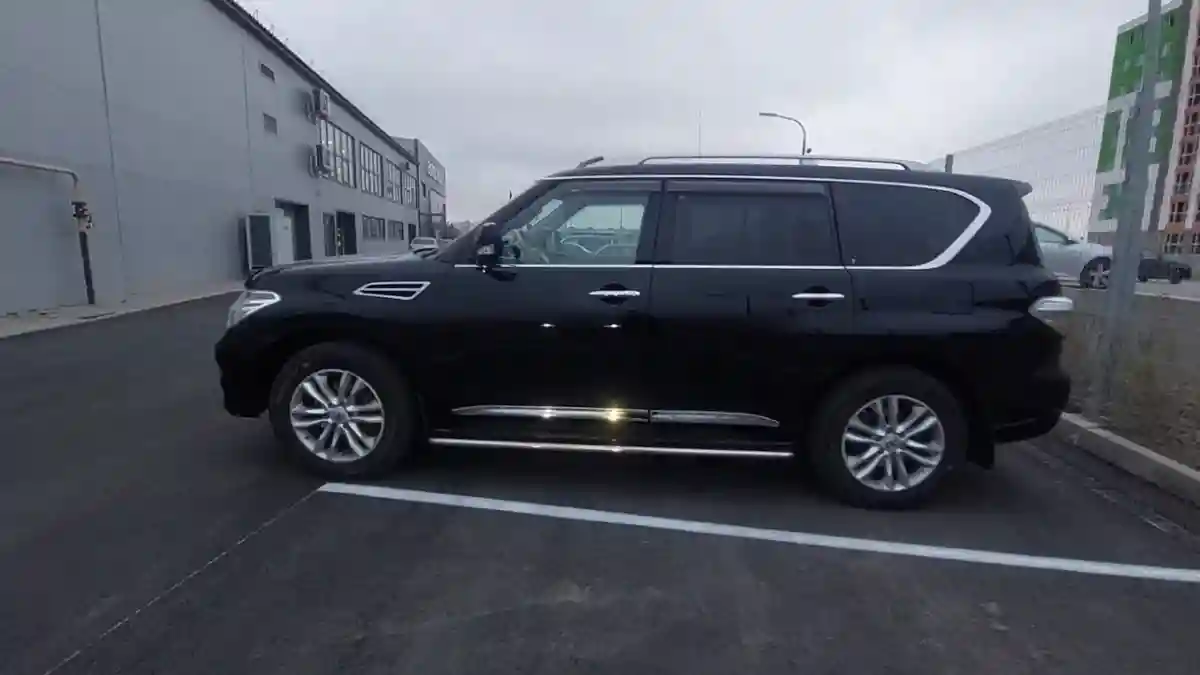 Nissan Patrol 2013 года за 12 900 000 тг. в Астана