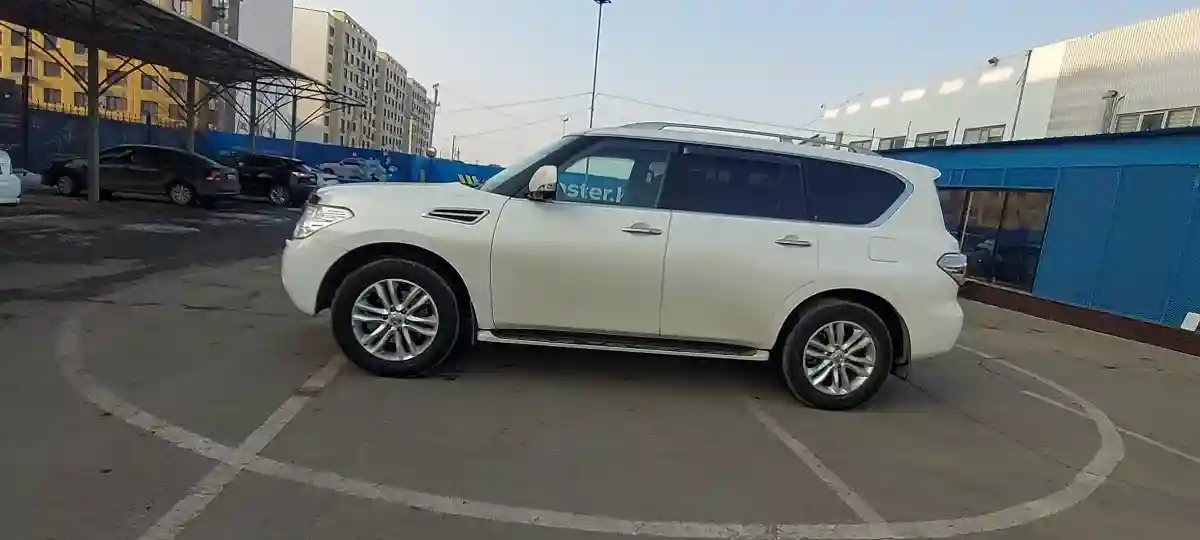 Nissan Patrol 2013 года за 14 000 000 тг. в Алматы